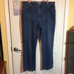 Lee Medium-Wash Relaxed Straight Leg Jeans.